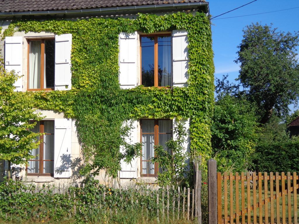 Couloutre Maison Frankrijk חדר תמונה